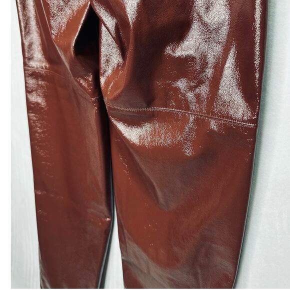 Aritzia Wilfred Glossy Faux Leather Pant in Maroon Rustique Size 4 - Picture 7 of 8